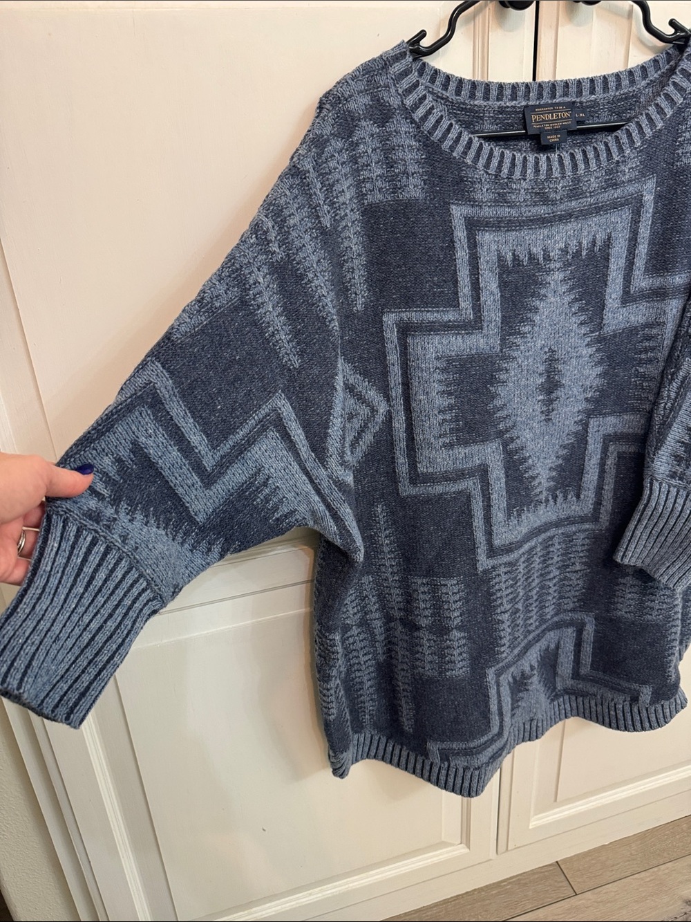 Pendleton Wool Blue Geometric Crewneck Sweater 3/4 sleeve size L-XL - Picture 4 of 7